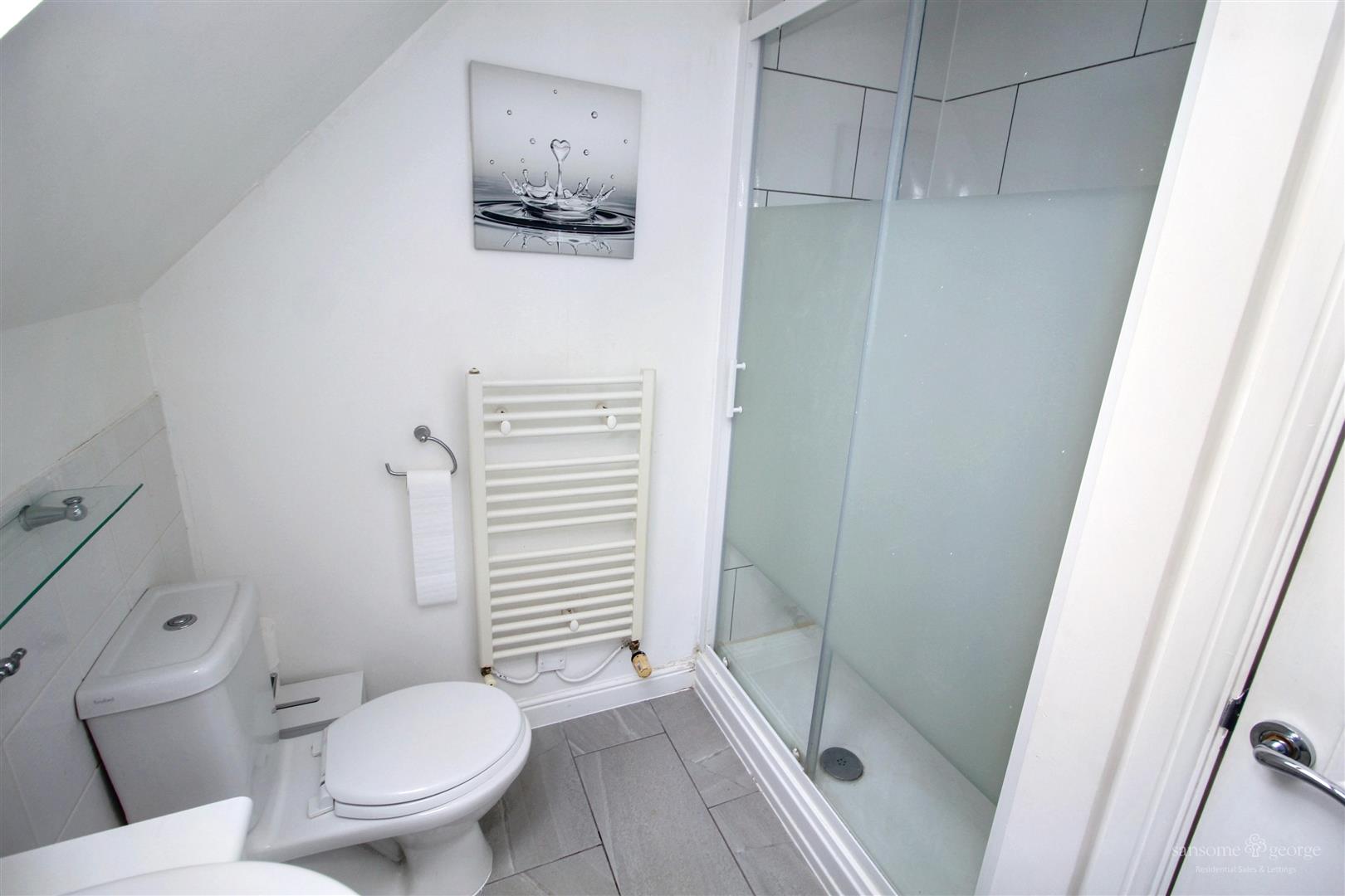 Pryor Close, Tilehurst, Reading